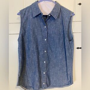Gap Chambray Button Down Sleeveless Shirt |Boyfriend Fit | Stars and Dot Print